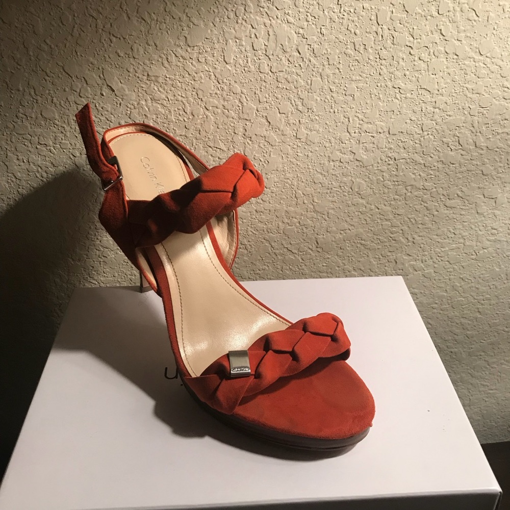 Sandal